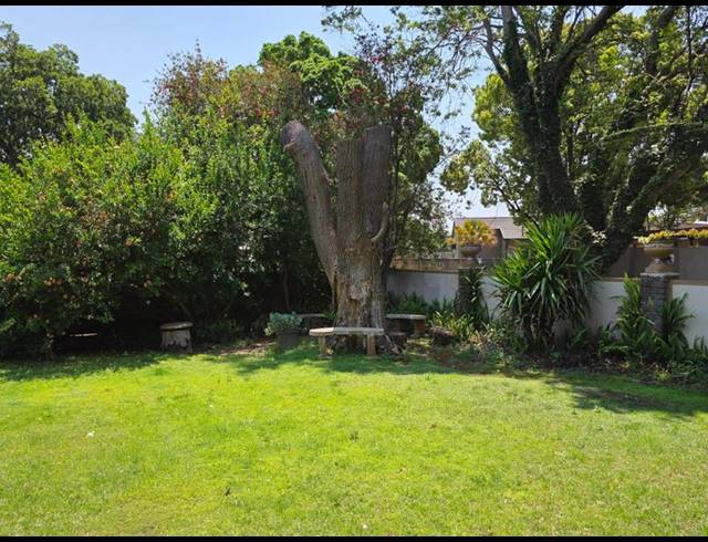 4 BEDROOM HOUSE FOR SALE IN GOLF PARK